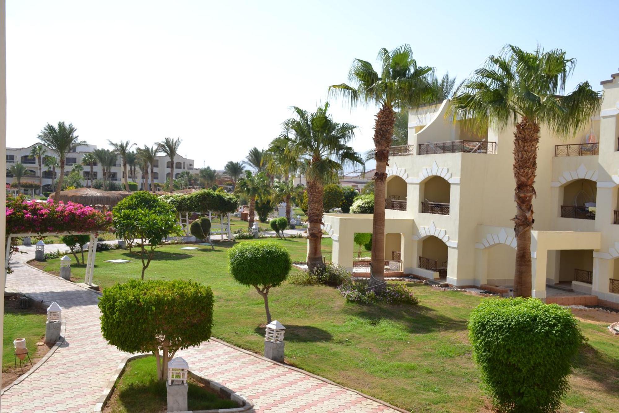 Regency Plaza Aqua Park And Spa Resort Sharm el-Sheikh Exteriör bild